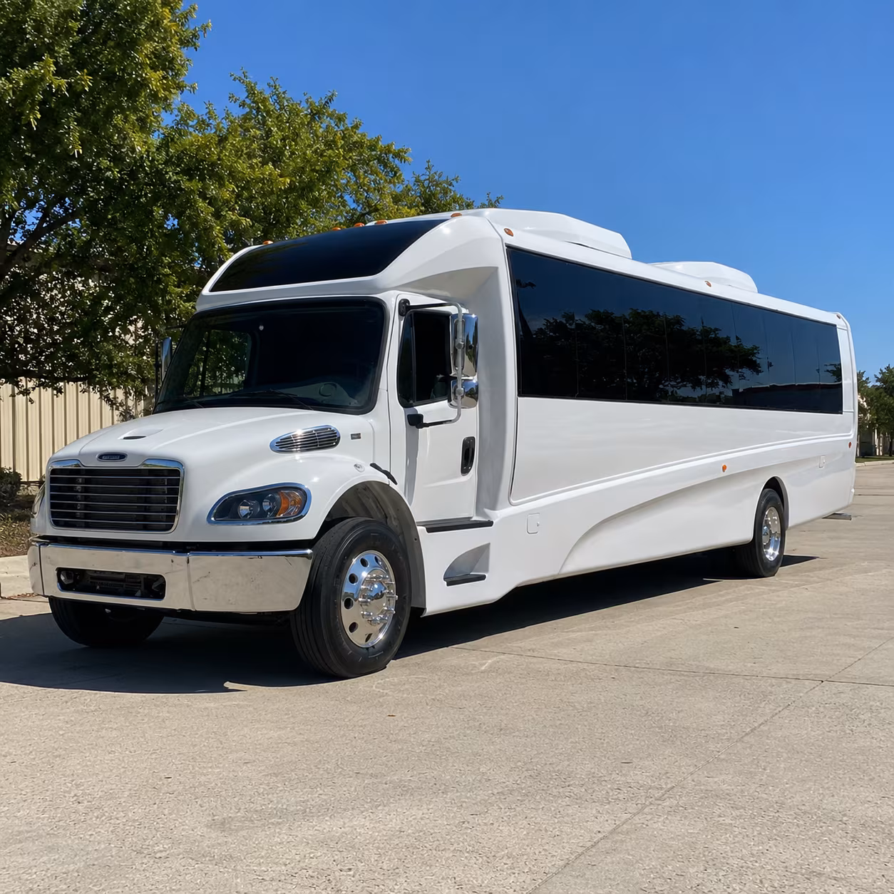 25 passenger minibus
