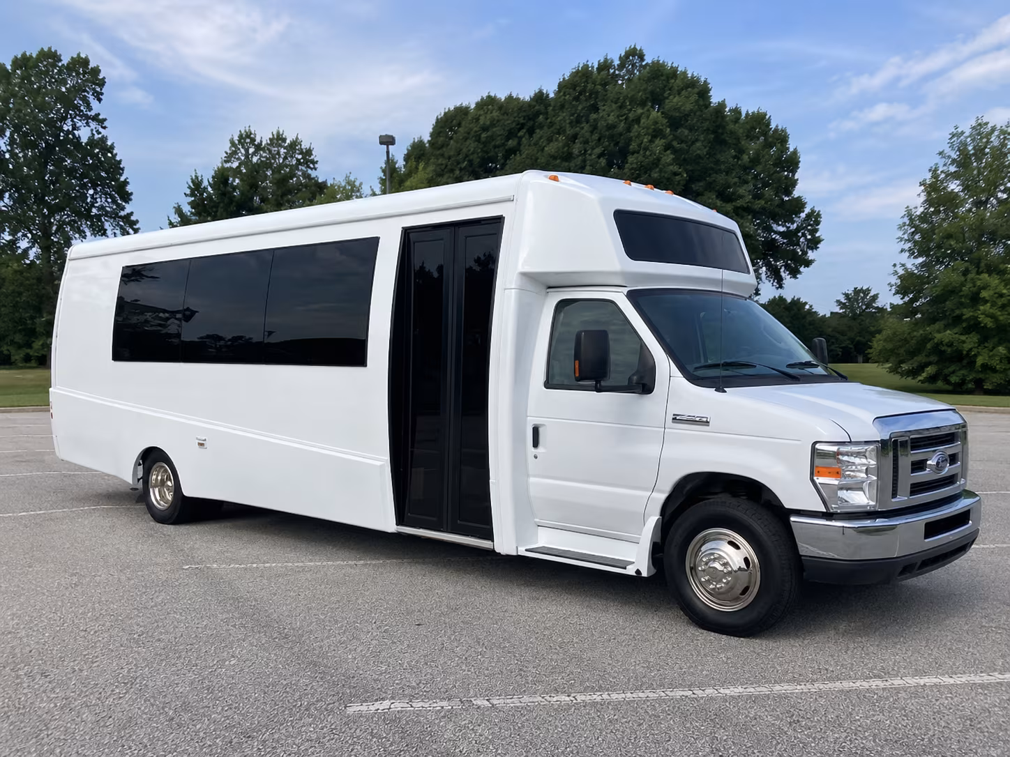 broomfield 18 passenger party bus