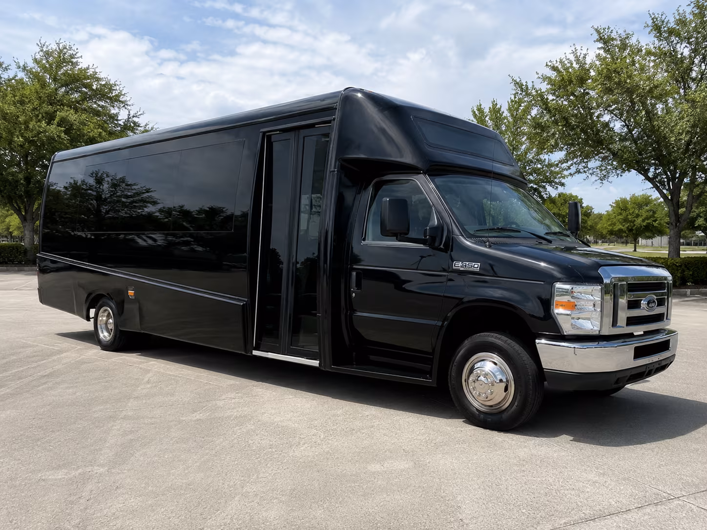 broomfield airport transportation onboard seating