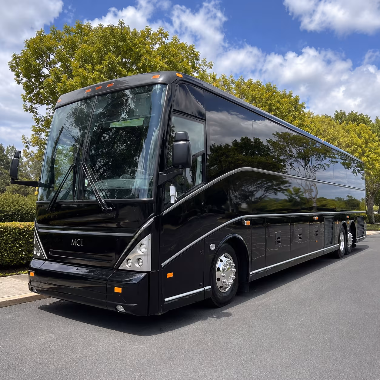 charter bus rentals for broomfield stem and history field trips
