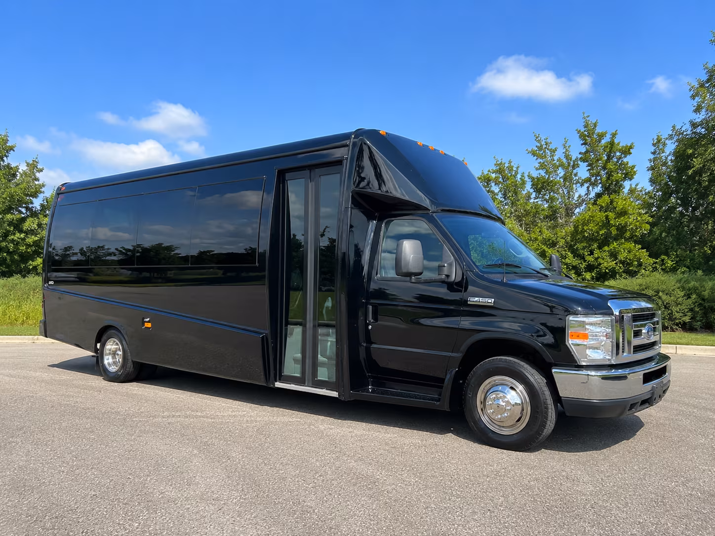 charter buses for large broomfield prom groups and school events
