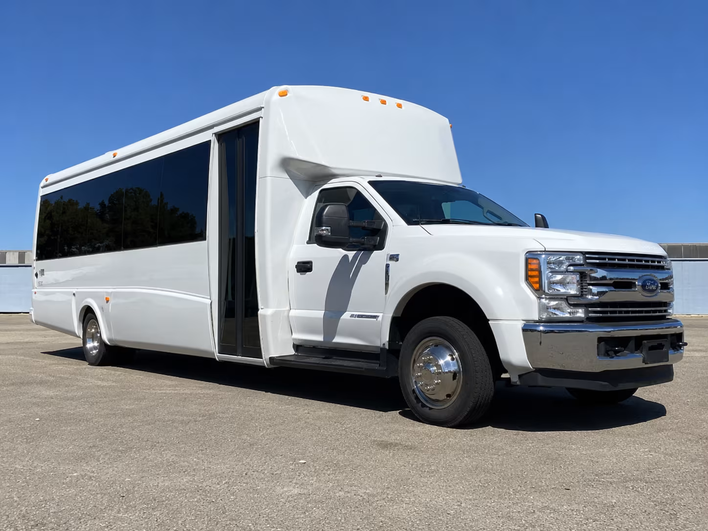 find the perfect transportation for your next prom 1