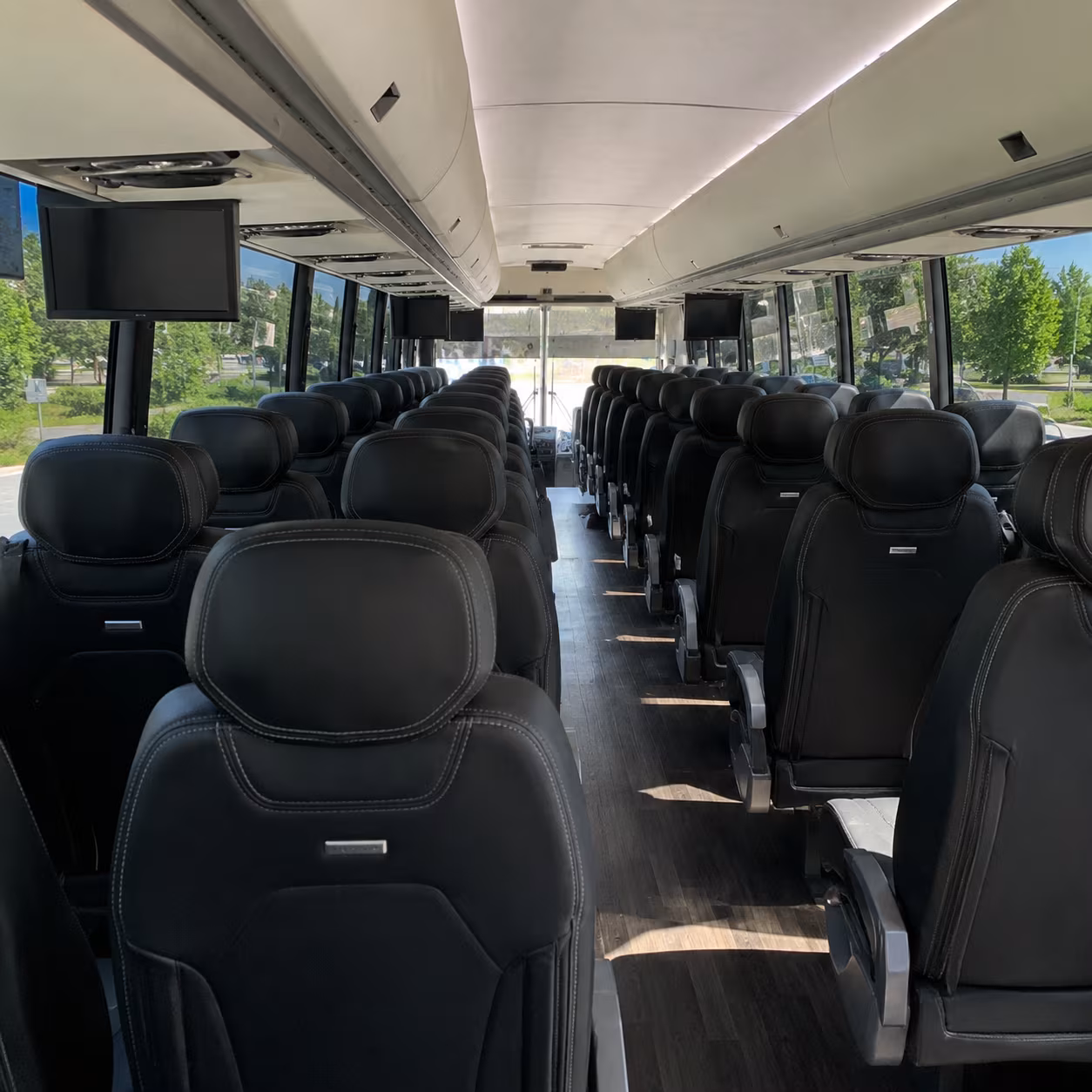 long distance charter buses from broomfield to denver international airport